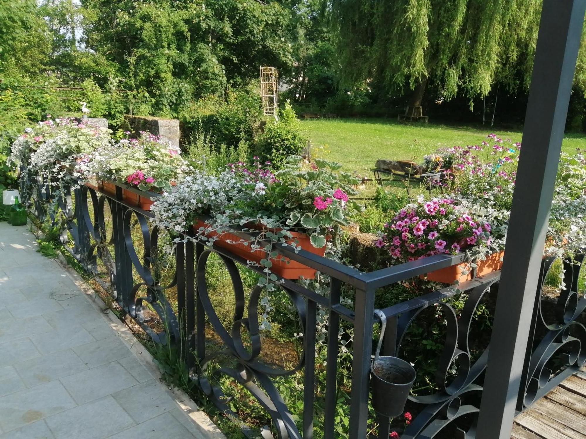 Ô jardin de boutancourt Boutancourt Exterior foto